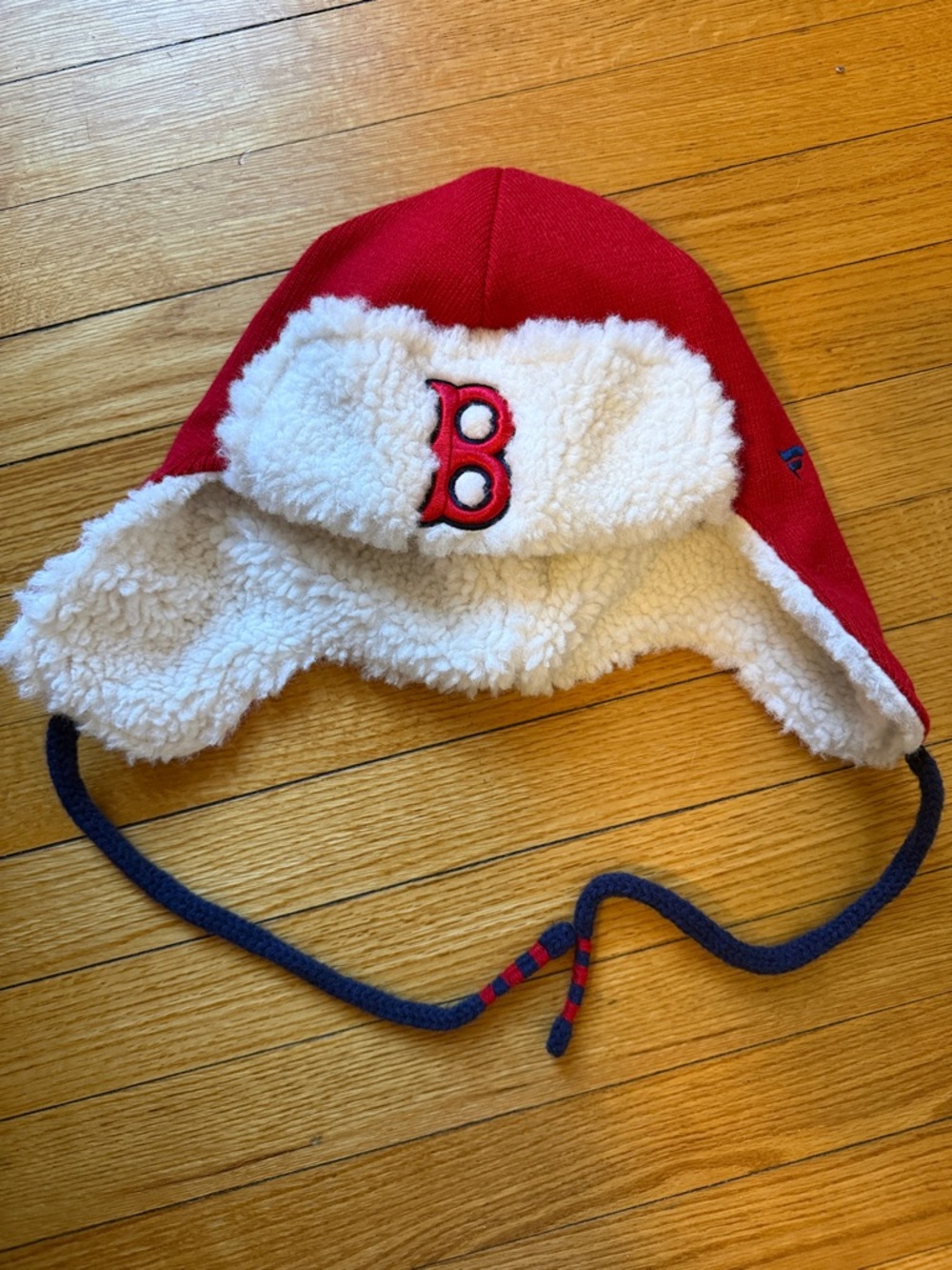 Fanatics Boston Red Sox Sherpa-Lined Earflap Hat with Red Sox emblem Embroidery